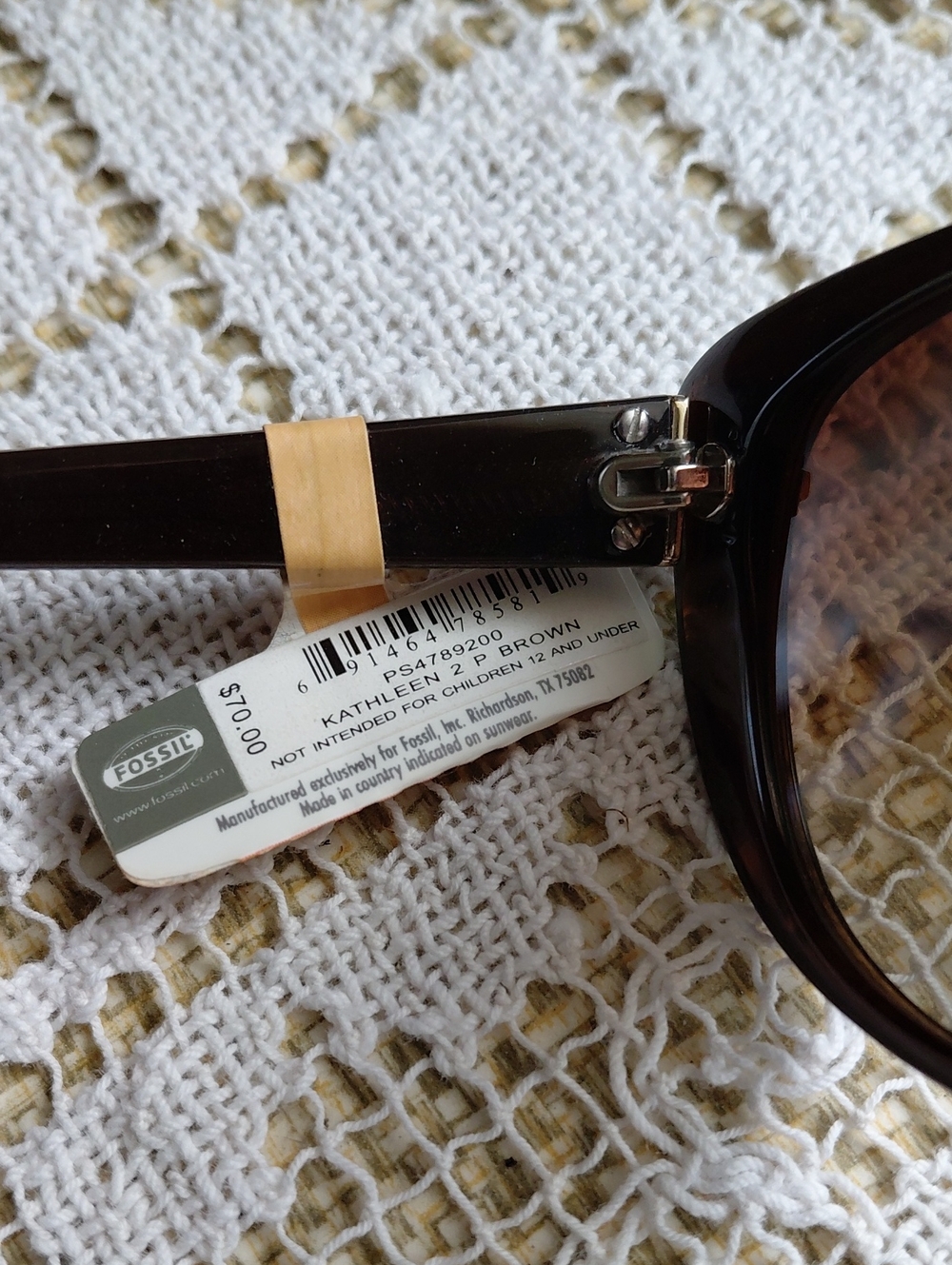 Fossil Women's Dark Brown Cat-Eye Sunglasses - Kathleen 2 P Style. NWT - Picture 3 of 5
